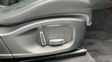 Jaguar F-Pace 2.0d [240] Chequered Flag 5dr Auto AWD Diesel Estate